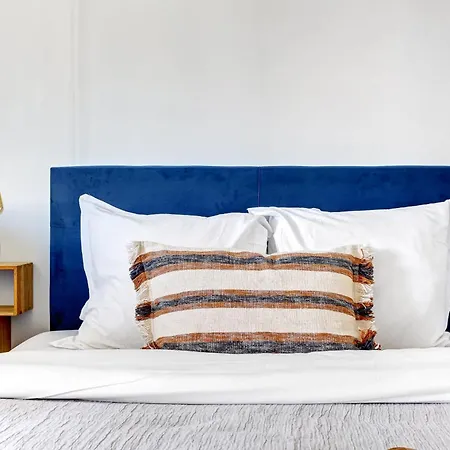 Bright Flat Champs-elysees Flat Daire
